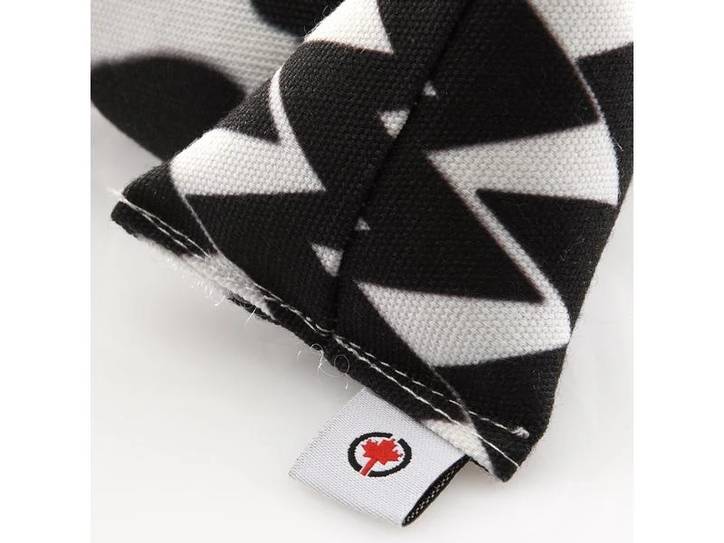 CanadianCat Katzenminze-Spielzeug Mini-Pyramiden, 3er Set, Schwarz-weiss 7 CanadianCat Katzenminze-Spielzeug Mini-Pyramiden, 3er Set, Schwarz-weiss – Bild 5